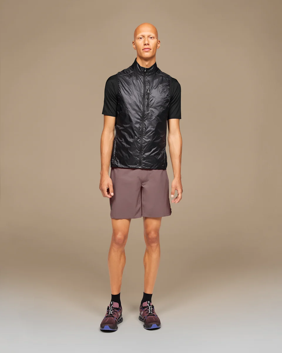 On Weather Vest Black Masculino – Corridas em tempo frio, isolamento térmico, respirável