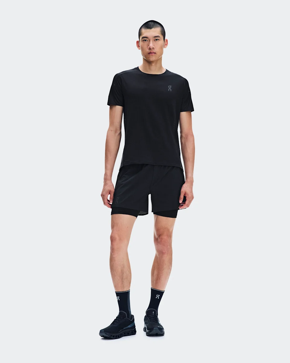 On Performance-T Black & Eclipse Masculino – Corrida de rua, clima quente