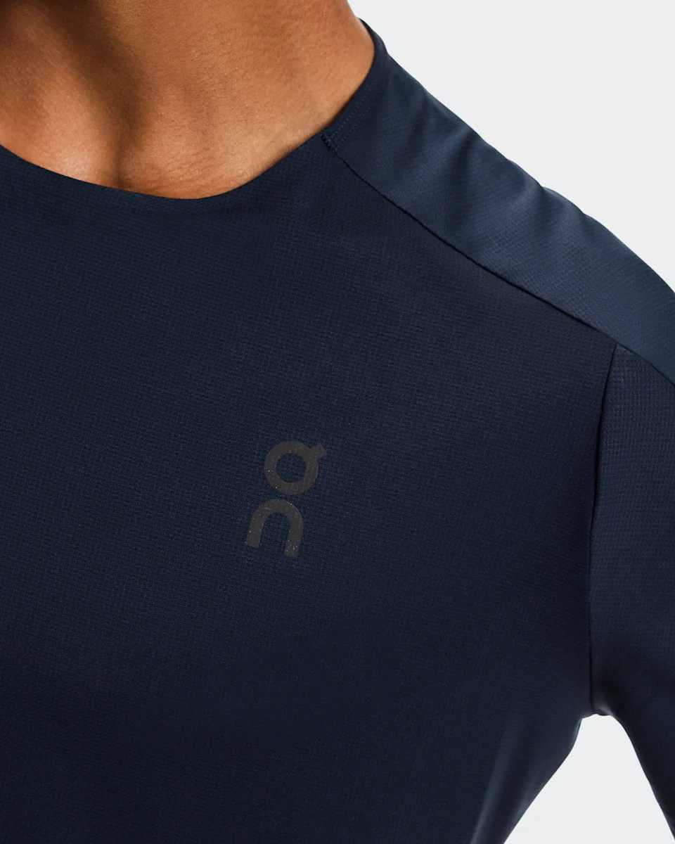 On Performance-T Navy & Black Masculino