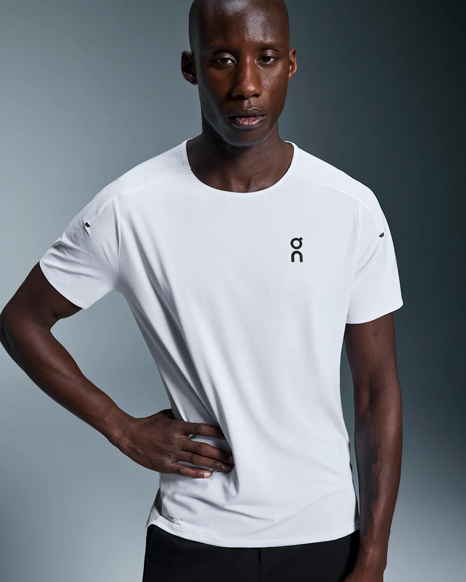 On Performance-T White & Silver Masculino