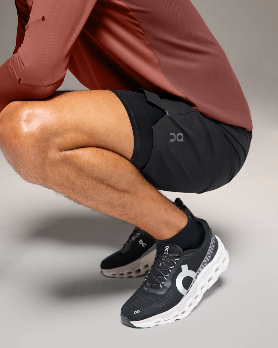 On Performance Hybrid Short Black Masculino