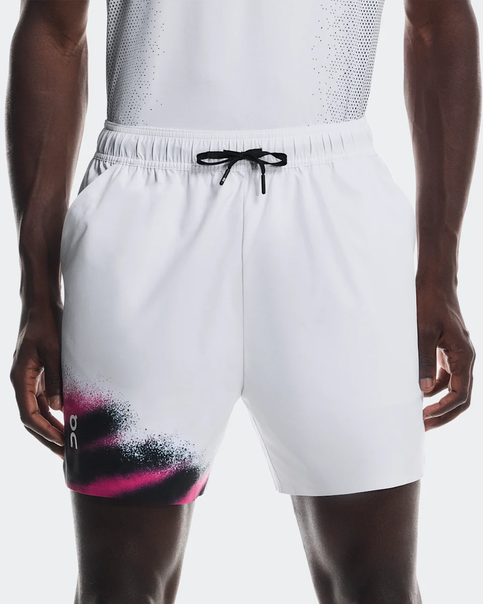 On Court Shorts White & Black Masculino