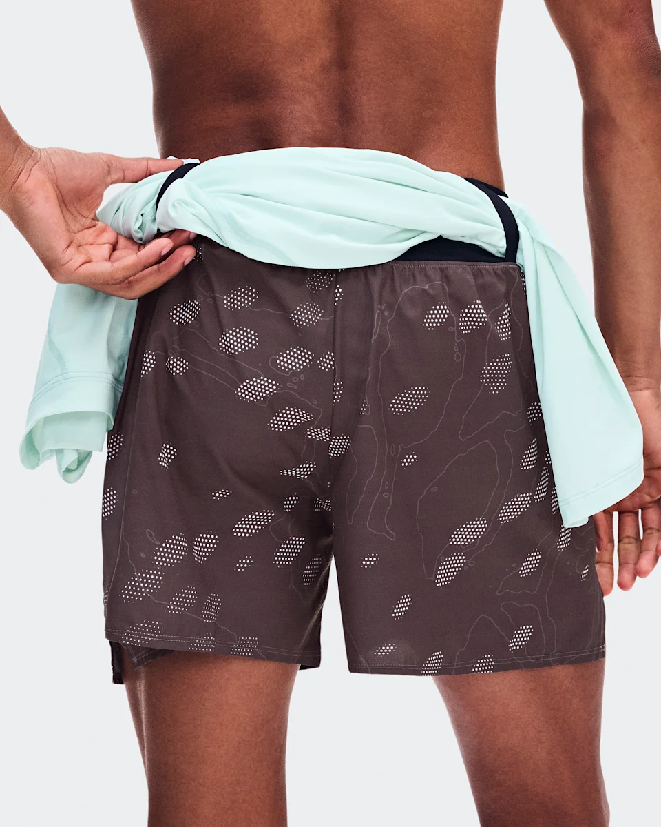On Trail Shorts Mulberry Masculino
