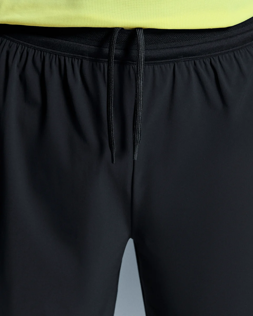On 5" Performance 2/1 Shorts Black Masculino
