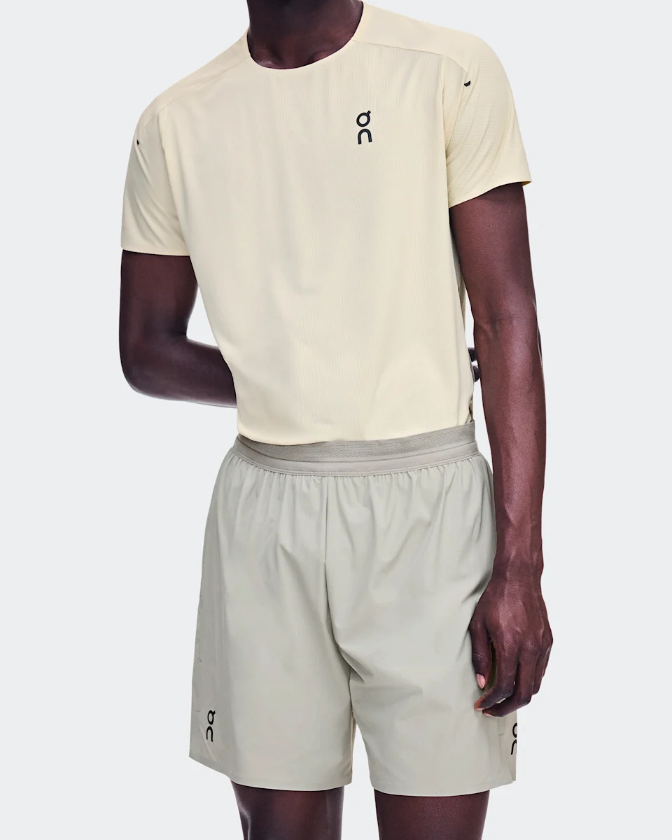 On 7" Performance Shorts Brume Masculino