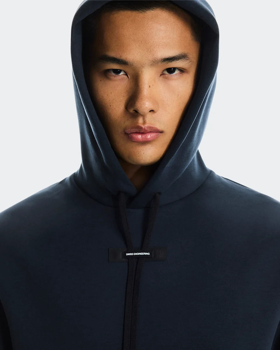 On Focus Tech Hoodie Navy Masculino