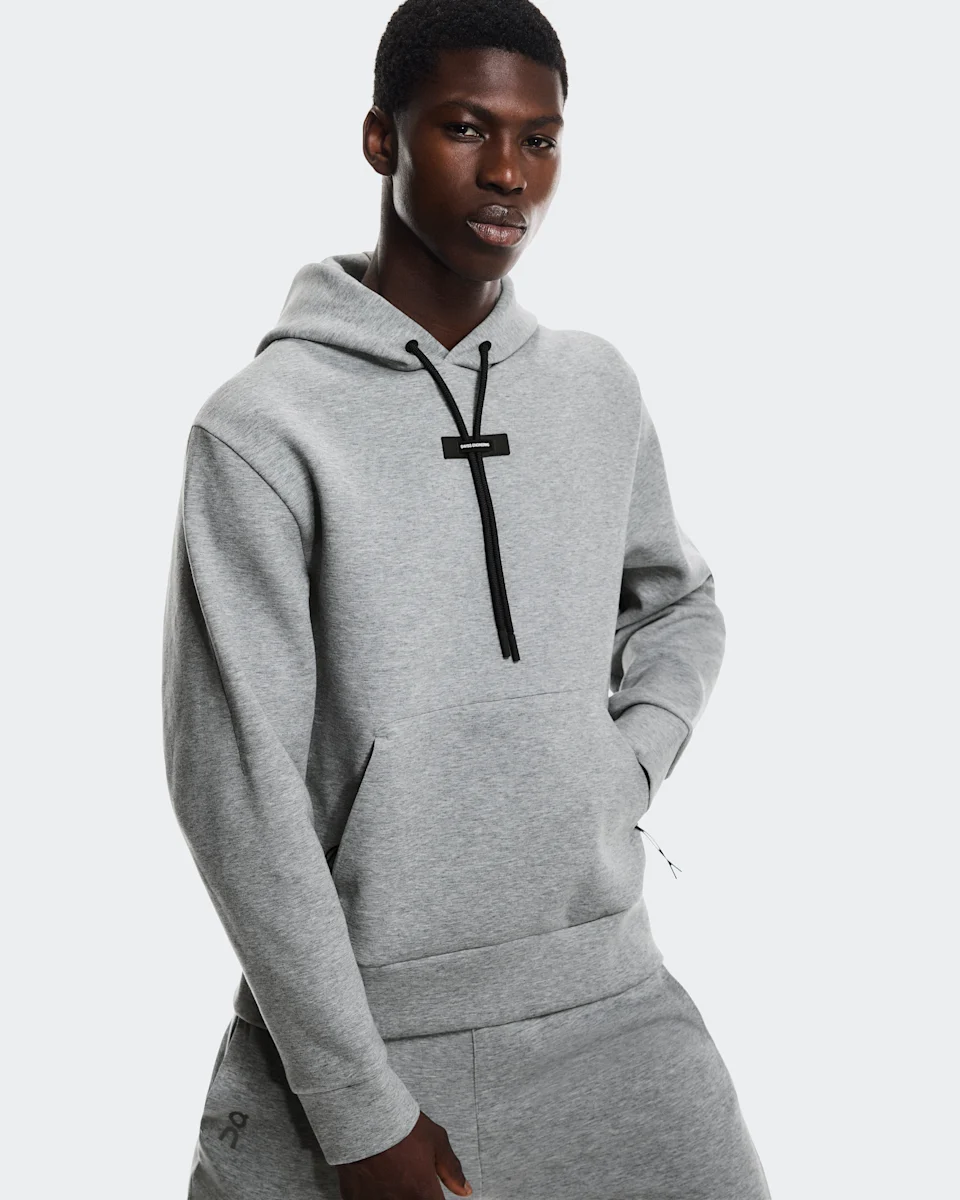 On Focus Tech Hoodie Basalt Masculino