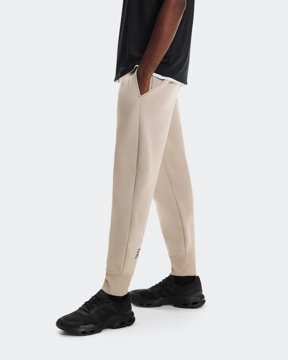 On Focus Tech Sweatpants Desert Masculino