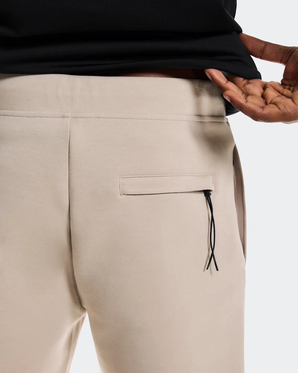 On Focus Tech Sweatpants Desert Masculino