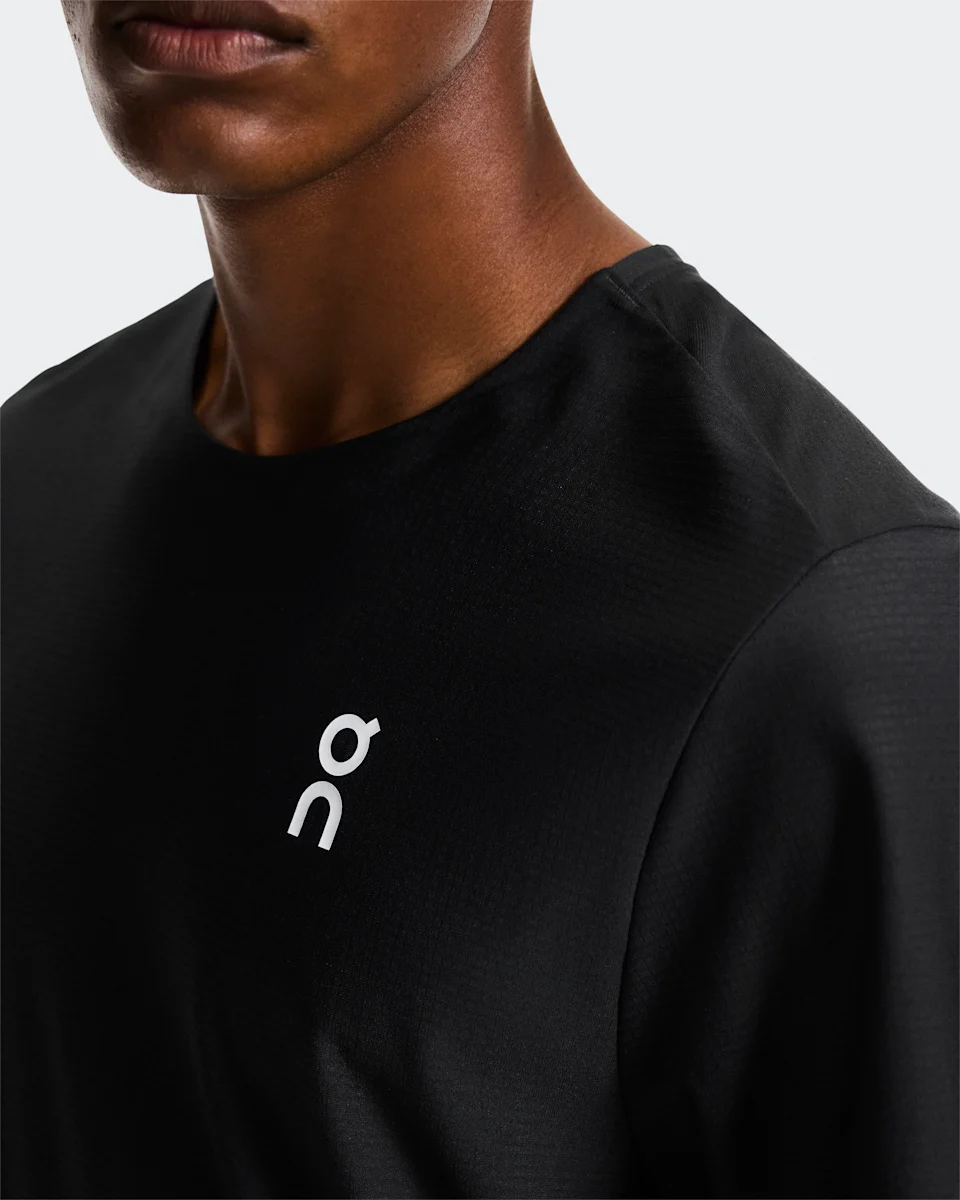 On Court-T Black Masculino