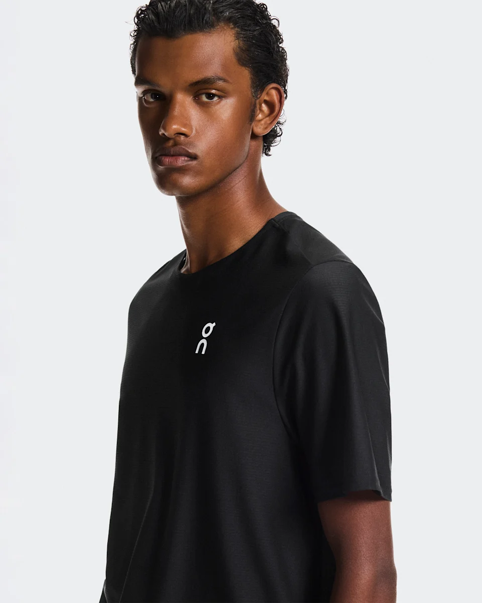 On Court-T Black Masculino