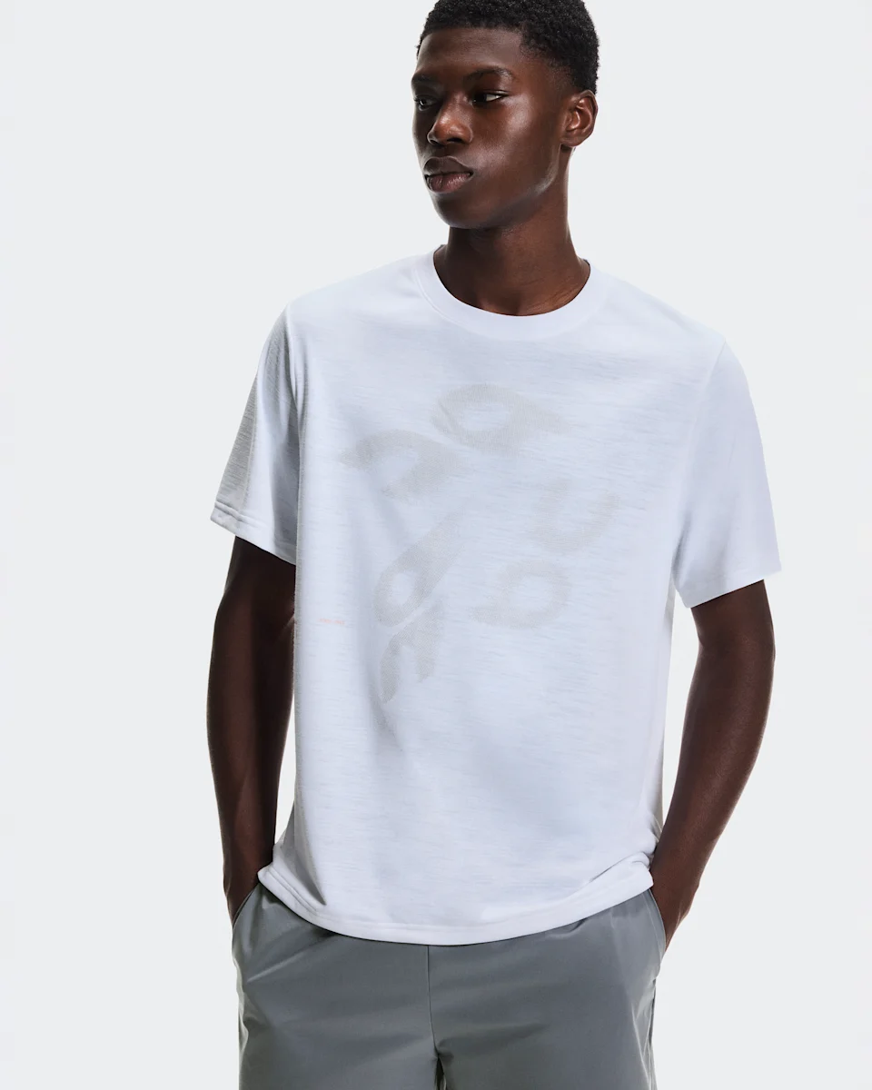 On On Run-T White Masculino