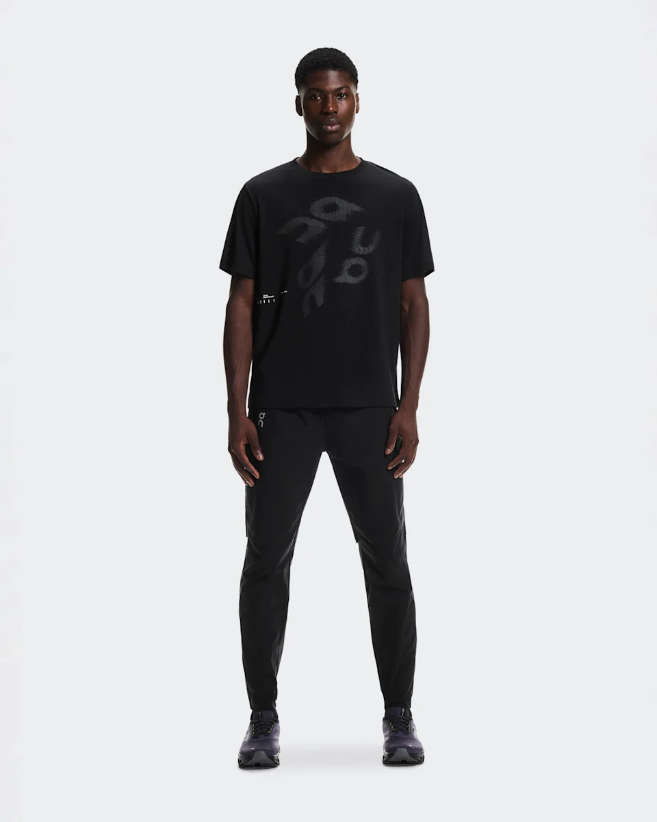 On On Run-T Black Masculino