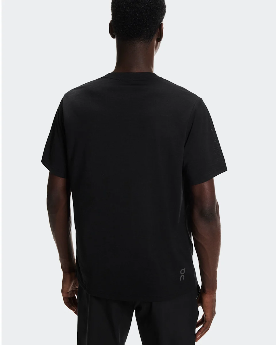 On On Run-T Black Masculino