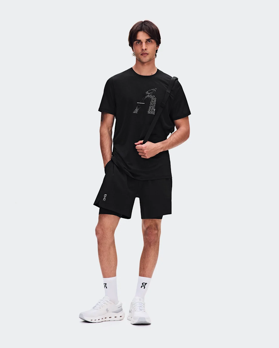 On Core-T Graphic Black Masculino