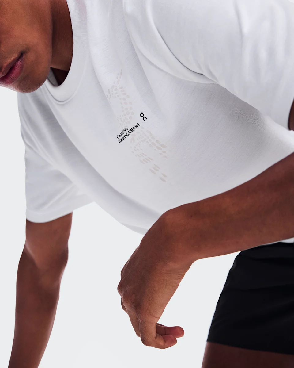 On On Run-T White Masculino