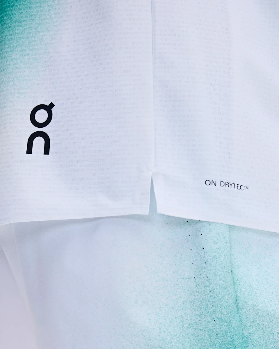 On Court Tank Swing White & Neem Masculino