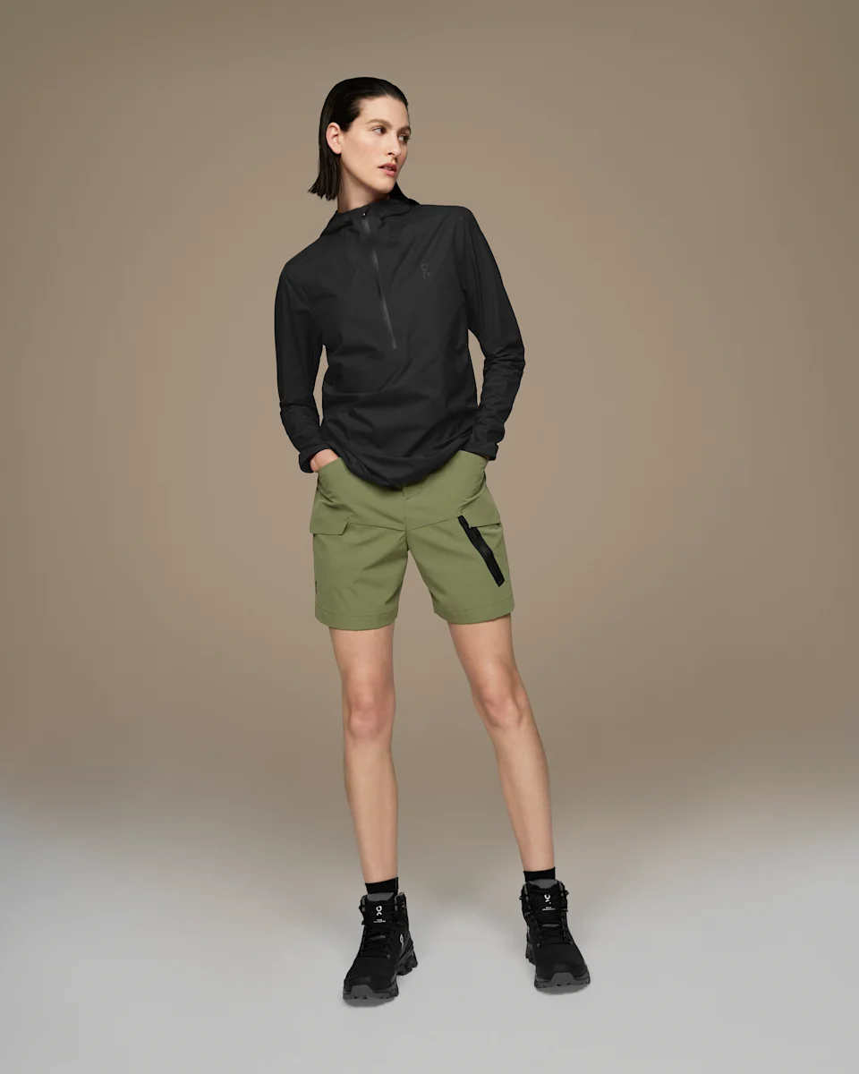 On Waterproof Anorak Black Feminino – Exploração, corrida em trilha, sem PFC