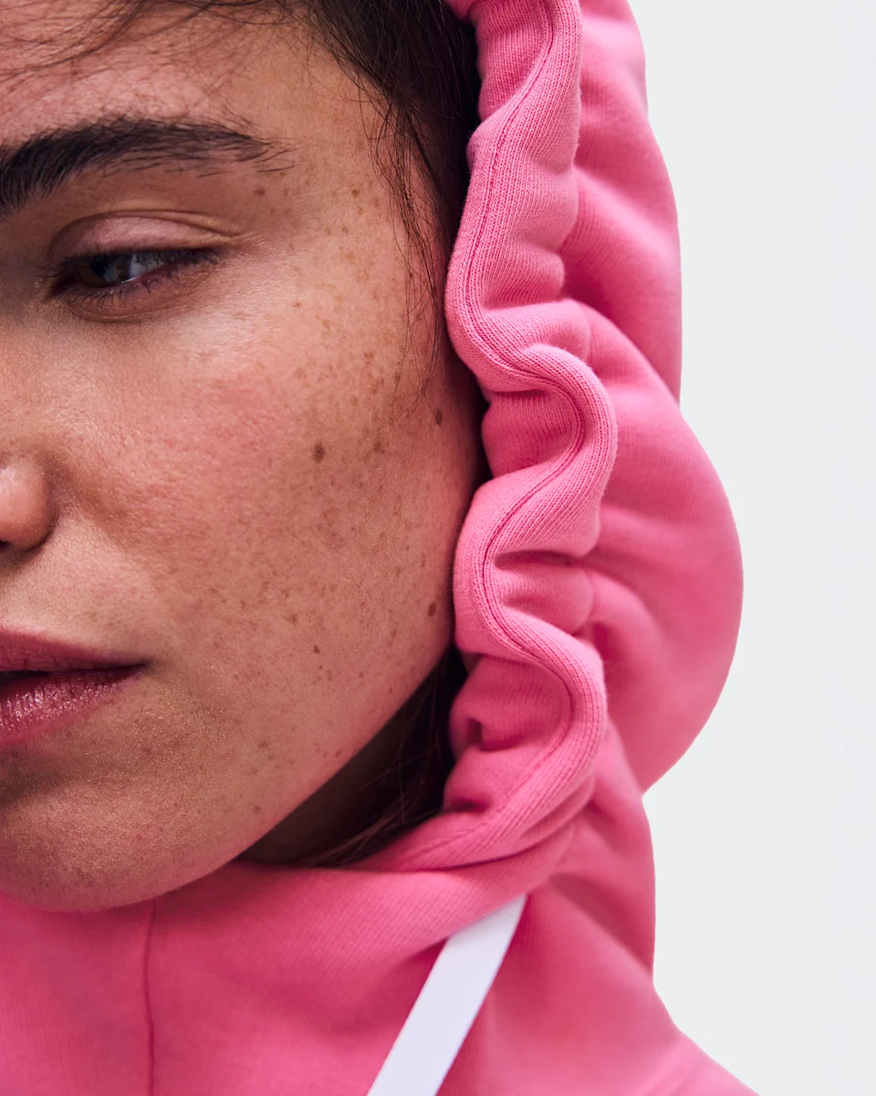 On Club Hoodie Bubblegum Feminino