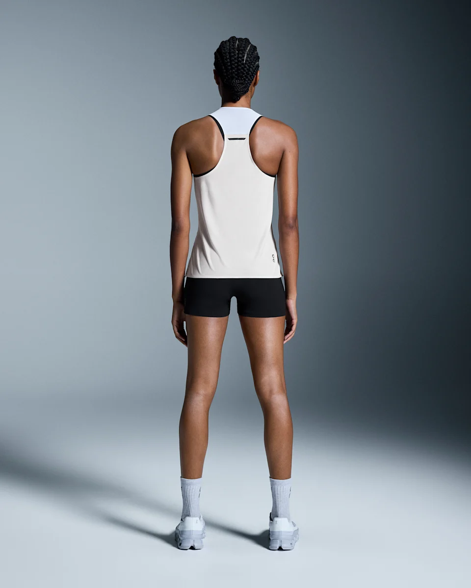 On Performance Tank White & Silver Feminino