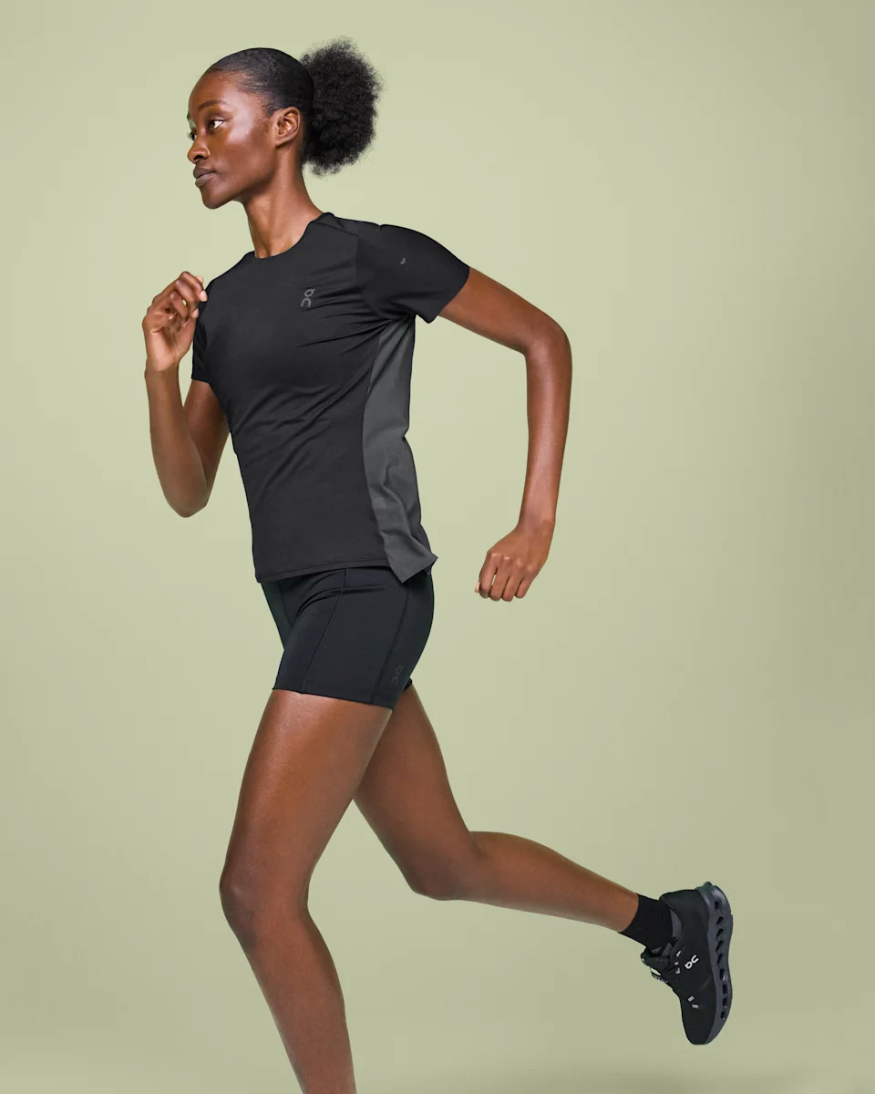 On Performance-T Black & Eclipse Feminino