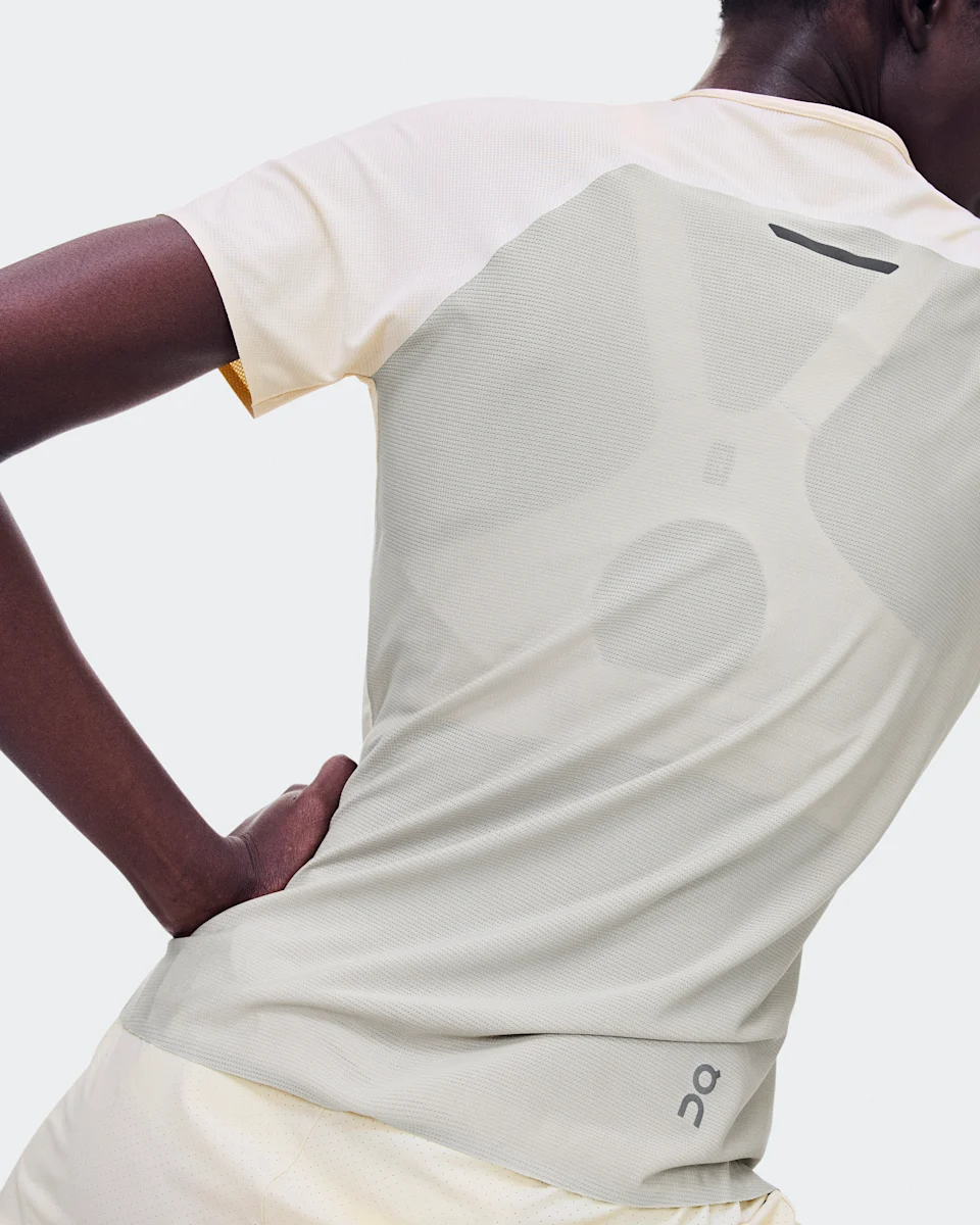 On Performance-T Hare & Brume Feminino