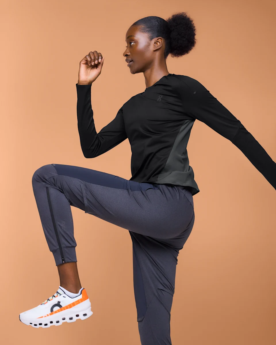On Performance Long-T Black & Eclipse Feminino