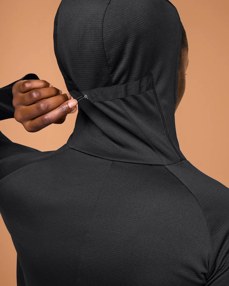 On Climate Zip Hoodie Black Feminino