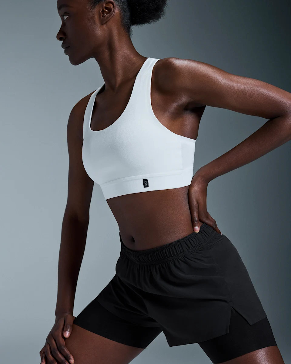 On Pace Bra Undyed-White & Black Feminino