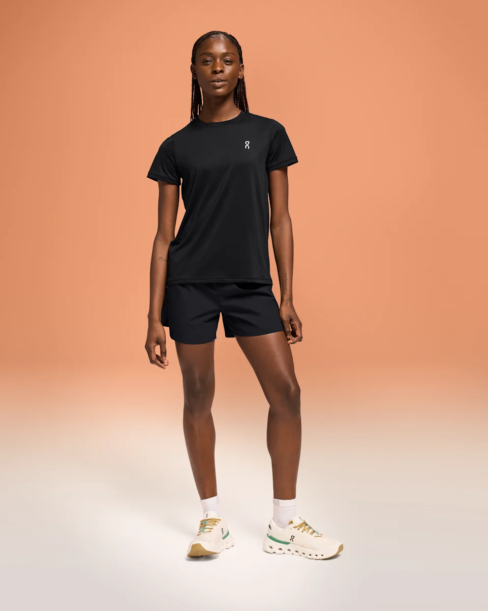 On Core-T Black Feminino – Leve, versátil, estilosa.
