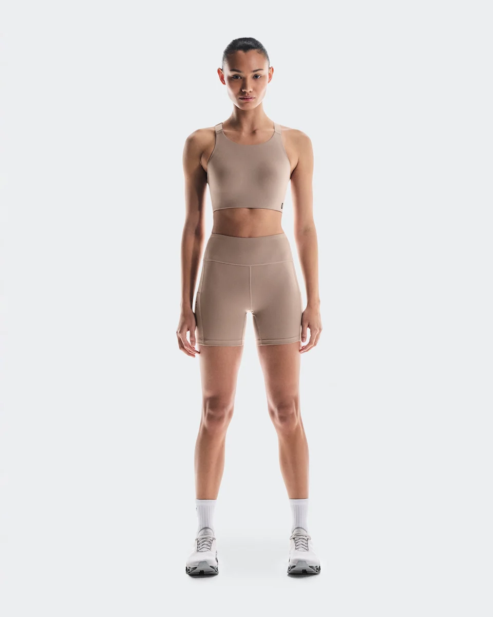 On Performance Short Tights Cinder Feminino – Todos os tipos de corridas, clima quente, treinos diários