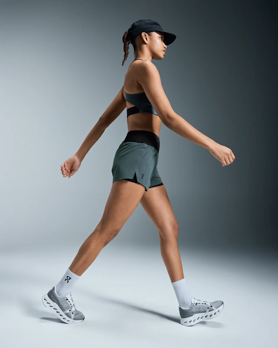 On Running Shorts Stone Feminino