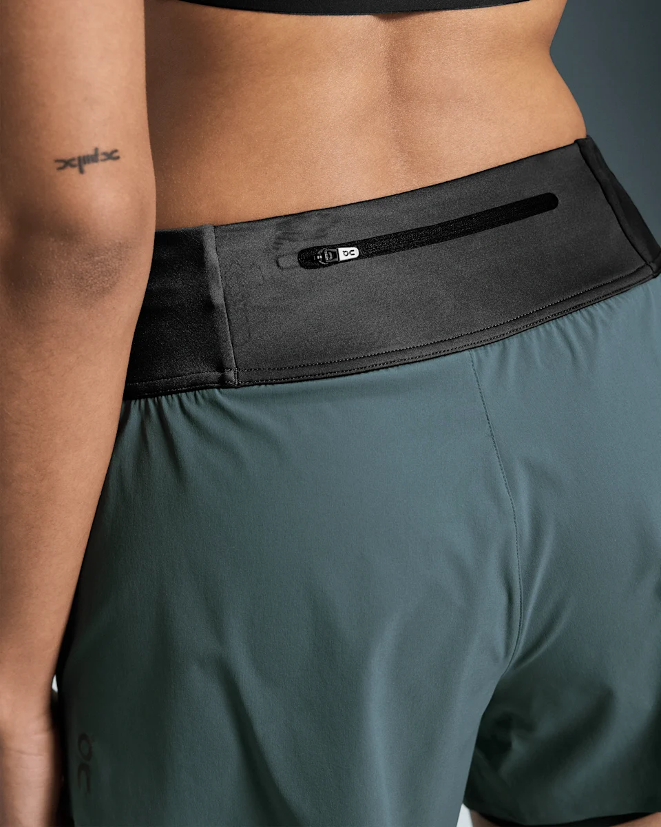 On Running Shorts Stone Feminino