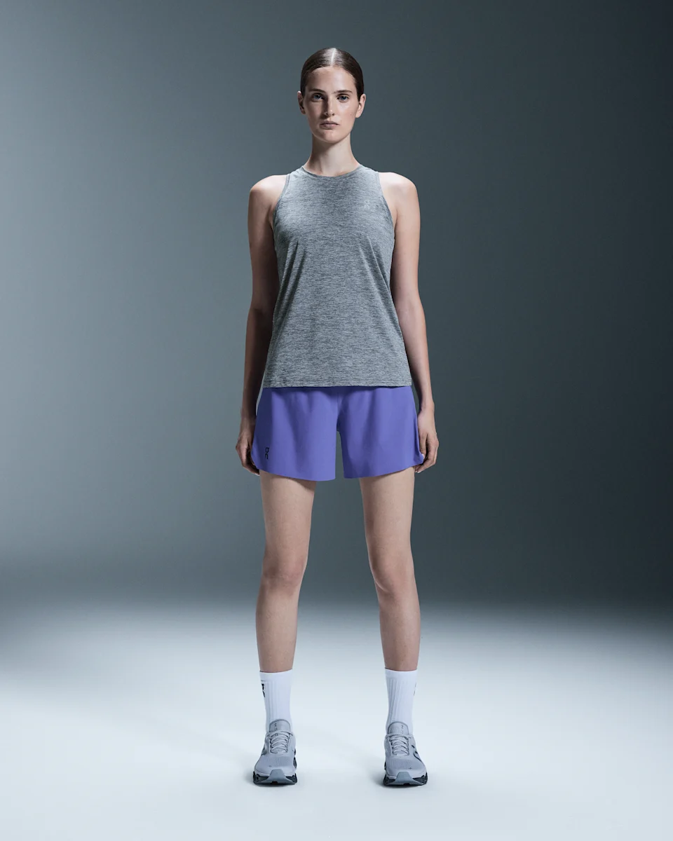 On Running Shorts Iris Feminino