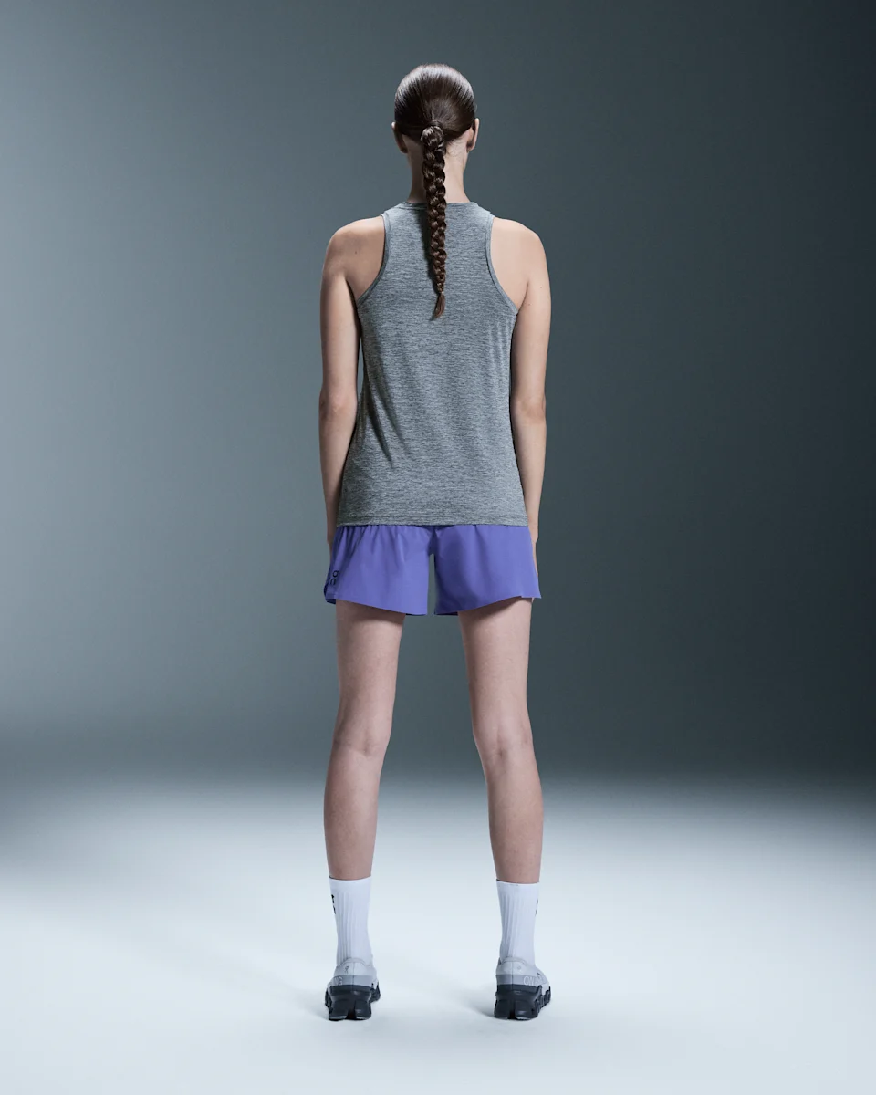 On Running Shorts Iris Feminino
