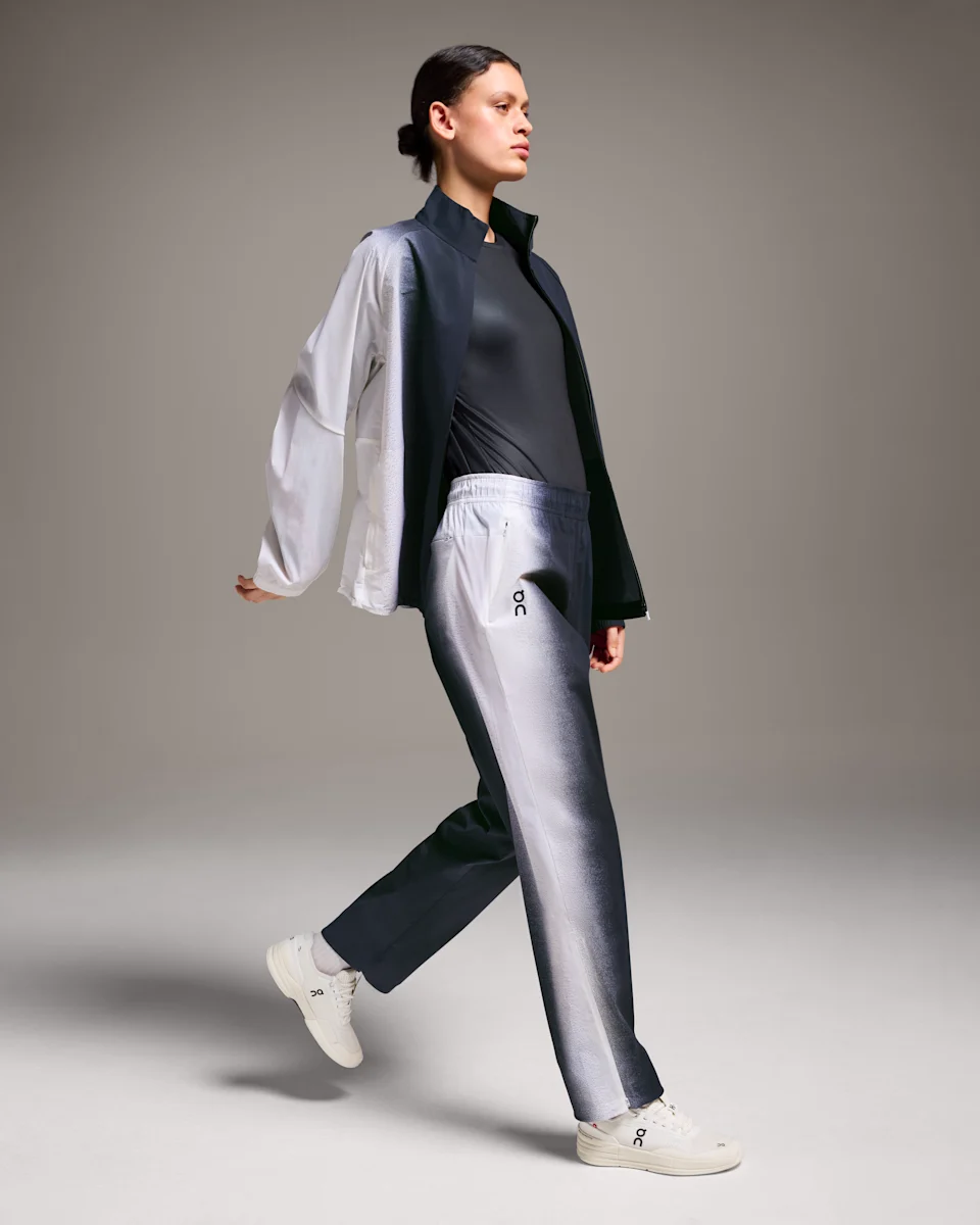 On Court Track Pants Black & White Feminino