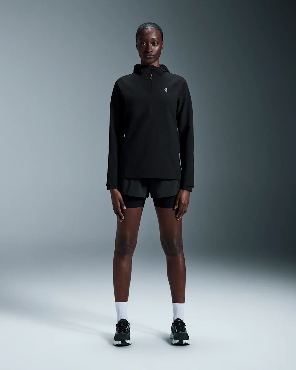 On Pace Hoodie Black Feminino