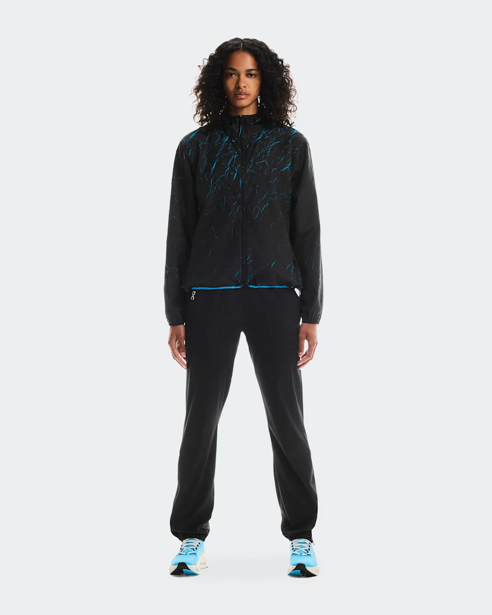 On Pace Run Jacket Malibu & Black Feminino – Corrida de performance, CleanCloud®, Recuperação