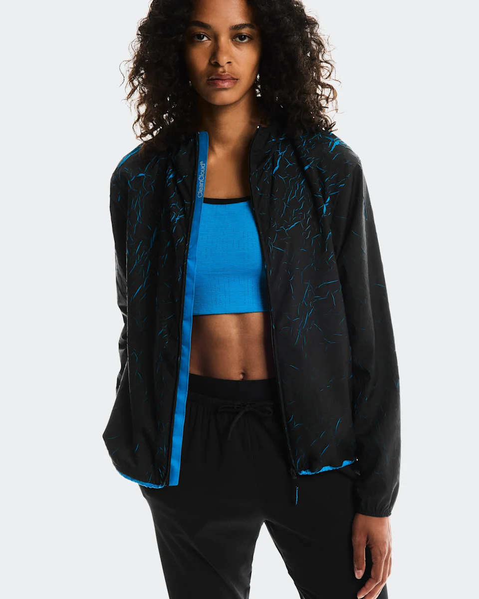 On Pace Run Jacket Malibu & Black Feminino
