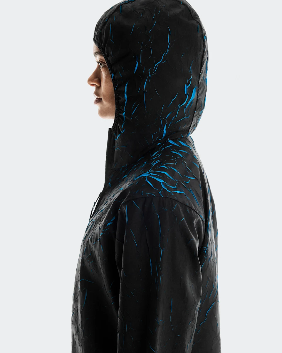 On Pace Run Jacket Malibu & Black Feminino