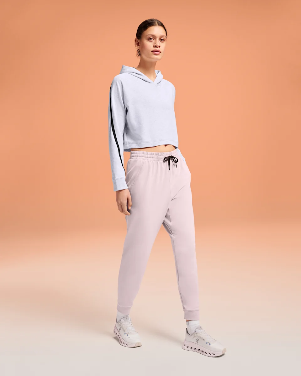 On Movement Hoodie Crater Feminino