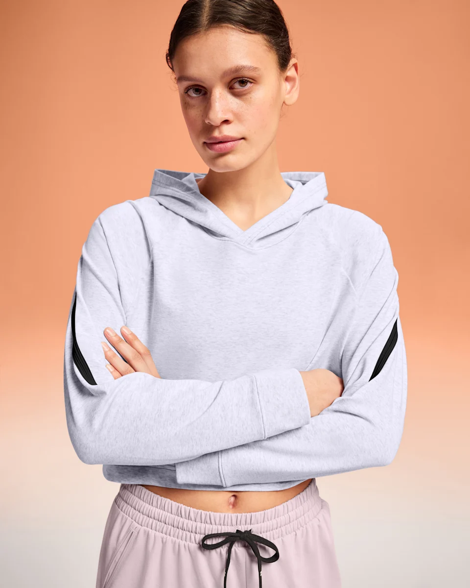 On Movement Hoodie Crater Feminino