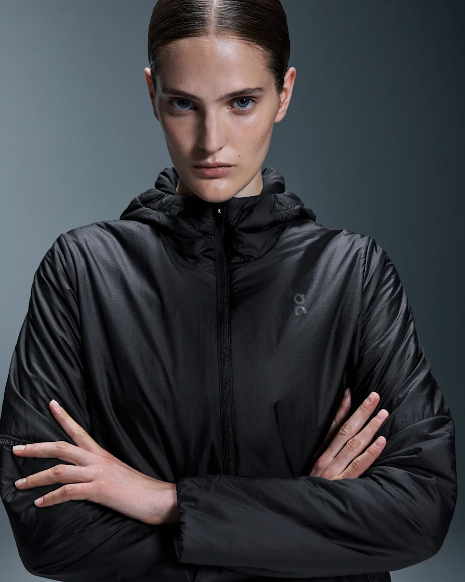 On Trek Jacket Insulated Black Feminino