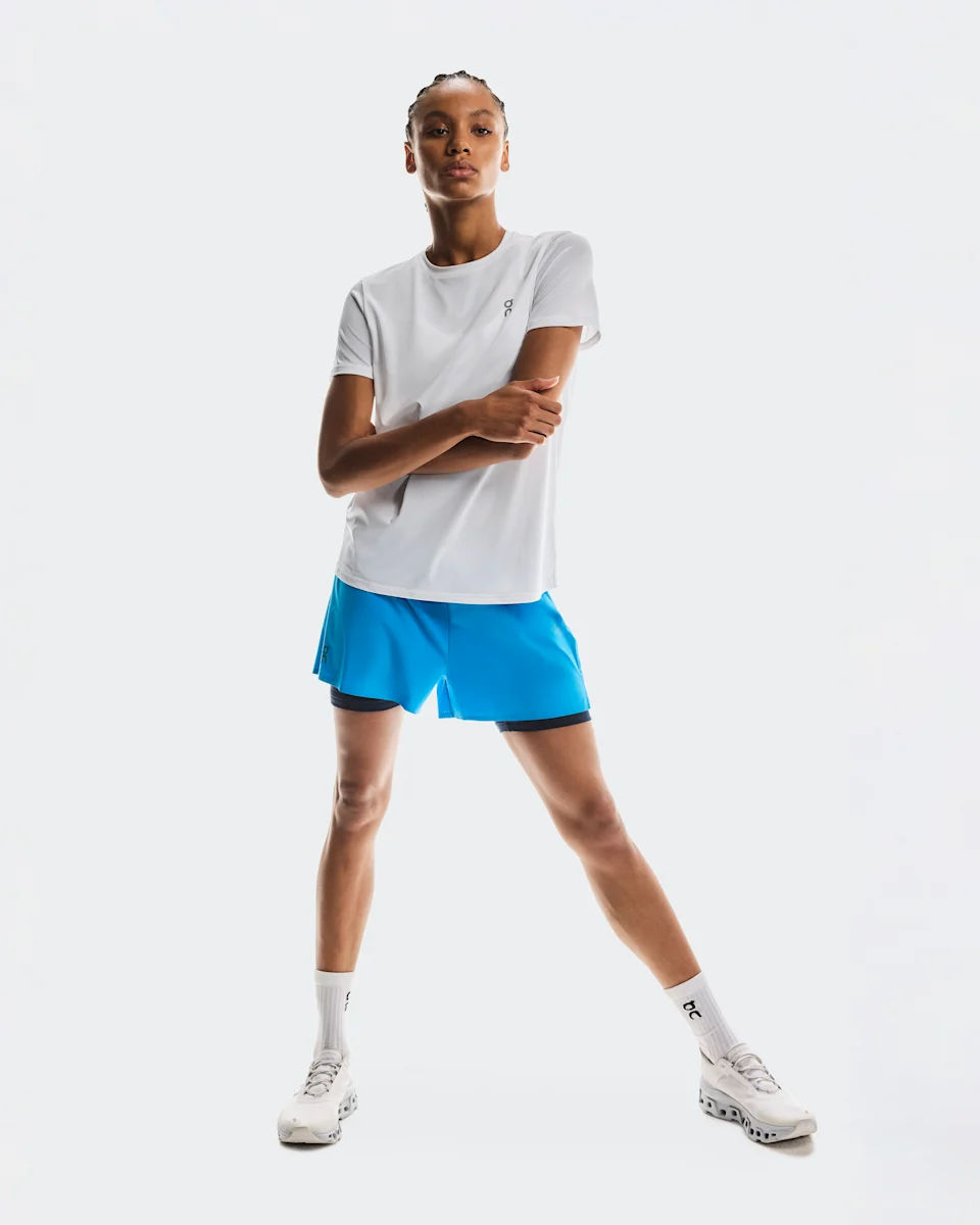 On 3" Performance 2/1 Shorts Malibu & Navy Feminino