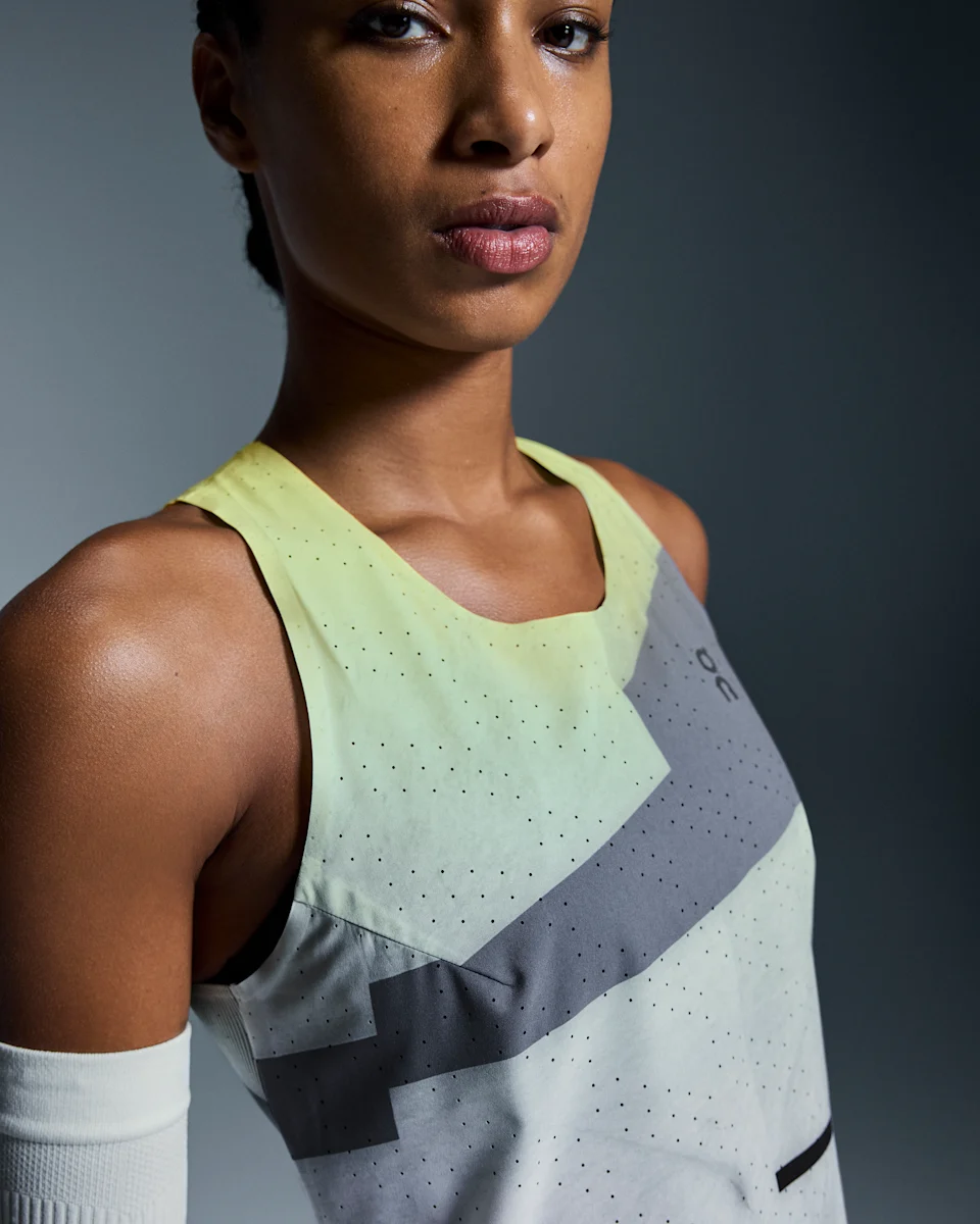 On Race Singlet Limelight & Glacier Feminino