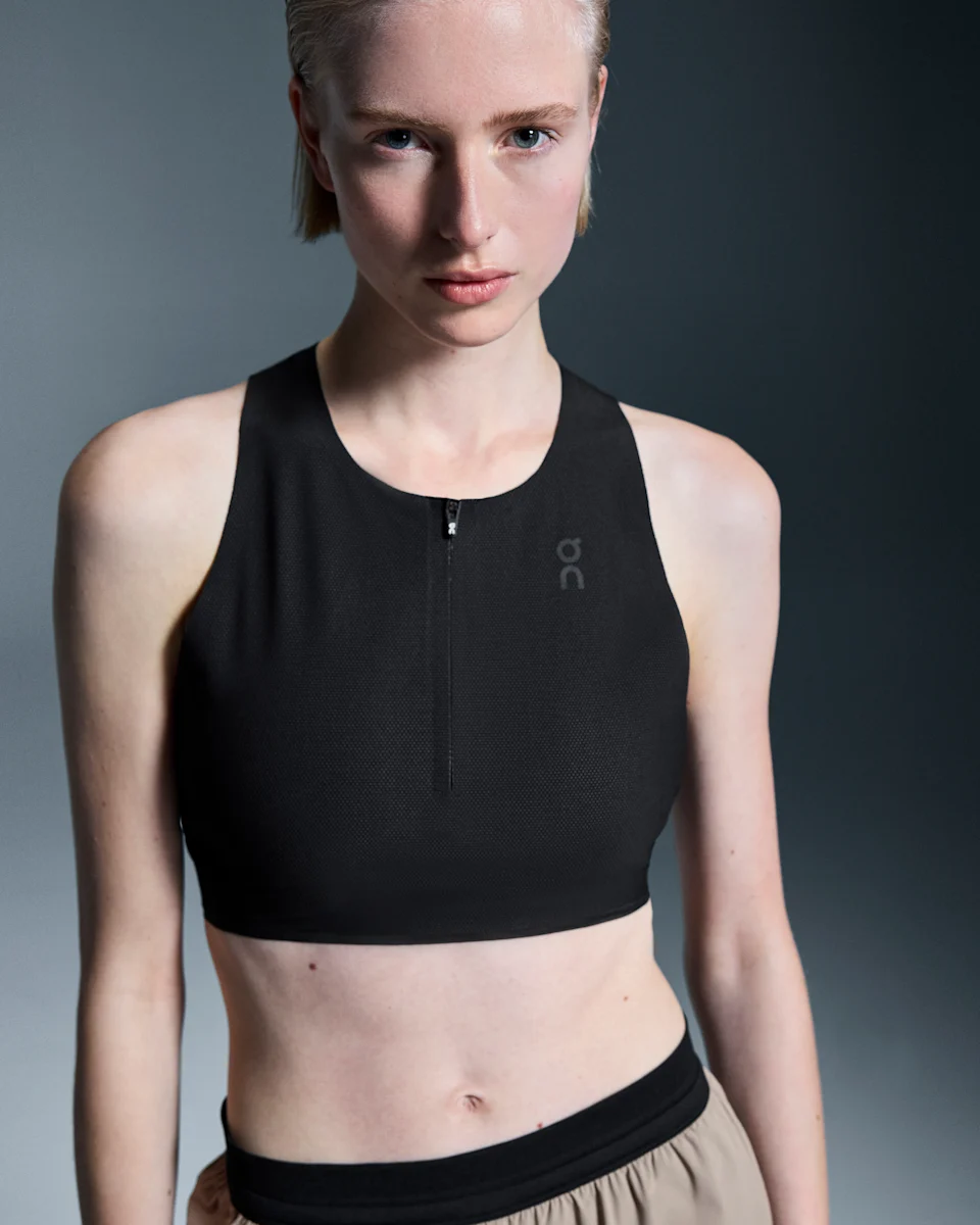 On Race Crop Black Feminino