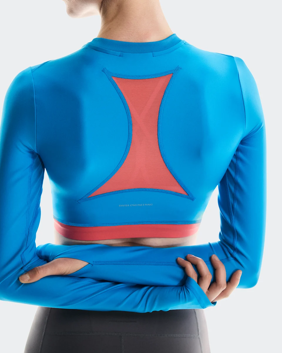 On Train Long Sleeve Crop Malibu Feminino