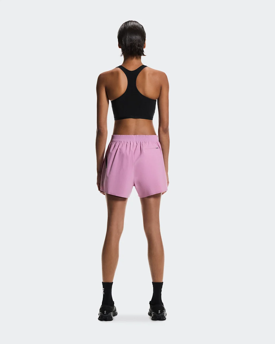 On Train Shorts Sakura Feminino
