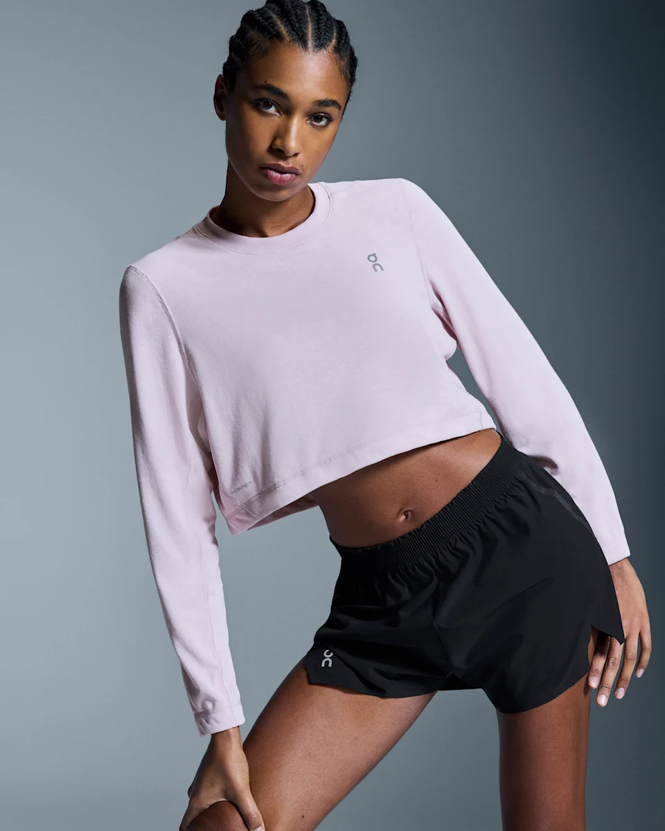 On Train Long-T Crop Graphic Mauve Feminino