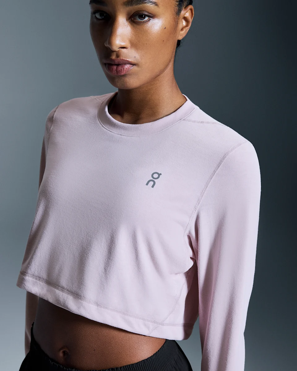 On Train Long-T Crop Graphic Mauve Feminino